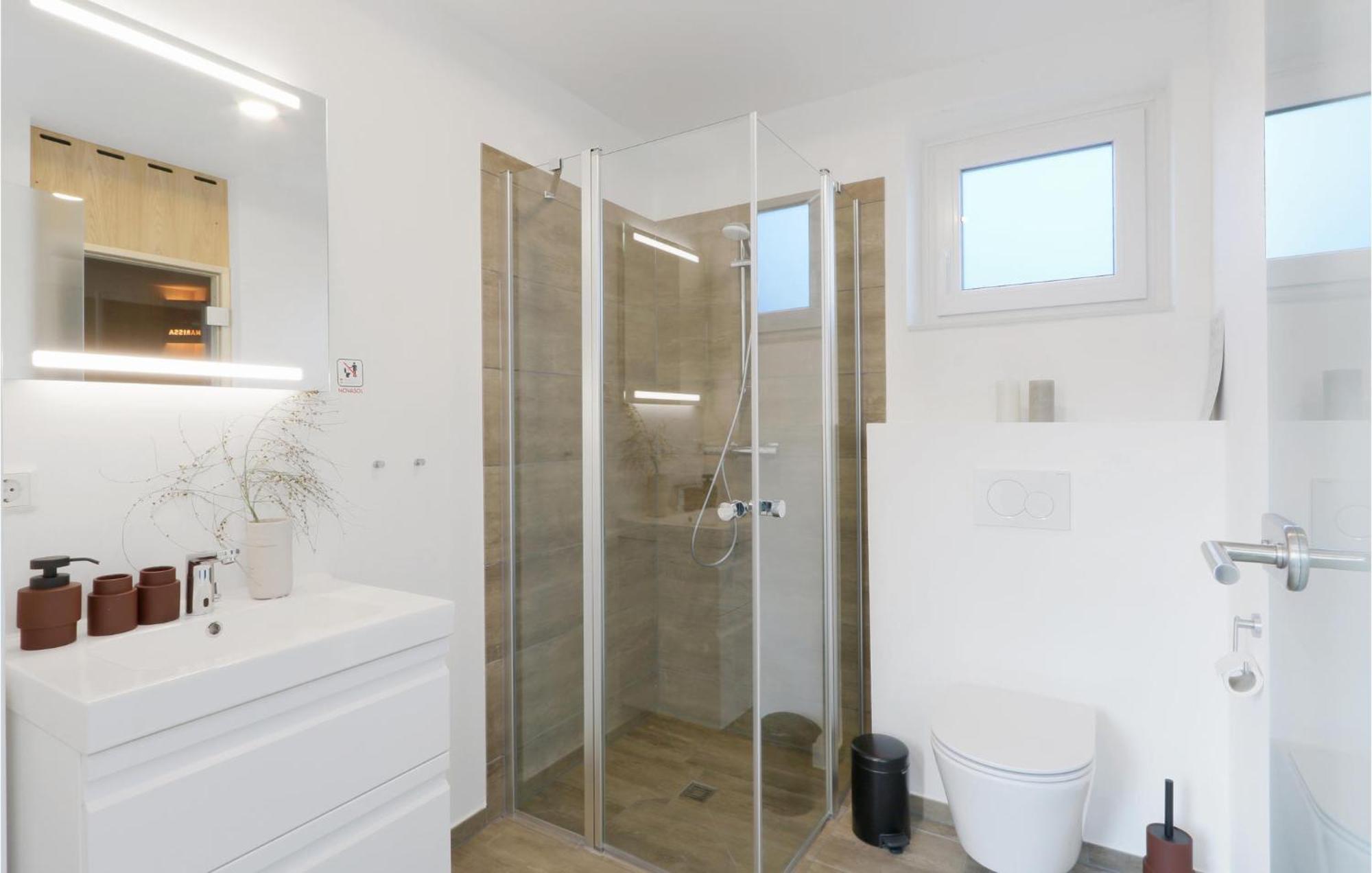 Nice Home In Lembruch-Duemmer See With Sauna Esterno foto